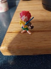 Pumuckl - Lustiger Musikant, Geige  dunkelbraun - sehr schöner Zustand