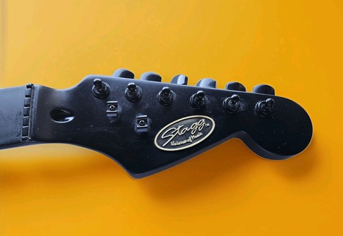 Strat hals stagg schwarz - ,
