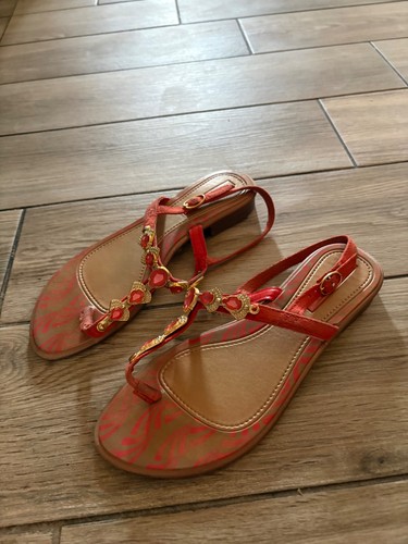 Korallenfarbene sandale - sandale, –