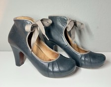 Chie Mihara Leather Mary Jane Ankle Bow Bootie Shoe 40 Made in Spain Rare Style