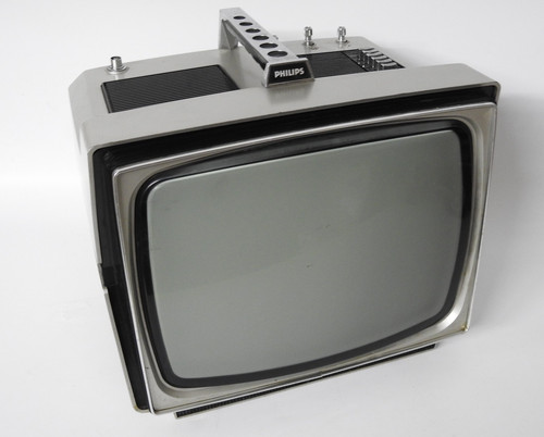 Vintage fernseher tragbar - vintage, fernseher,