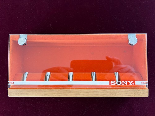 Sony cartridge keeper - cartridge,