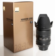Nikon AF-S 28-300 mm f/3.5-5.6