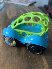 O Ball Rasselauto Grün Blau Rasselspielzeug