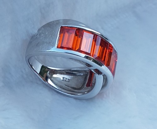 Diamonique ring 16 - gr.,