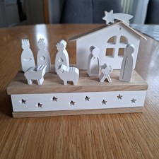 Weihnachtskrippe modern Kerafun Holz komplett, Deko, Weihnachten