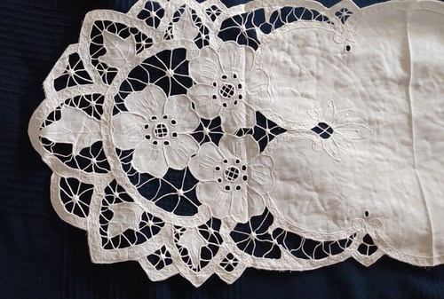 Vintage lochstickerei - vintage,