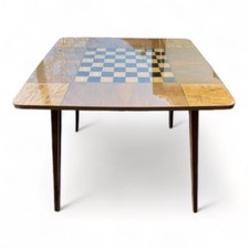 Schachtisch Spieltisch