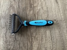 ** Katzenbürste Hundebürste Kamm Unterwollkamm von BluePet wie neu **