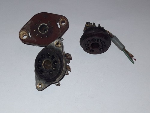 Röhrensockel aus - 3,