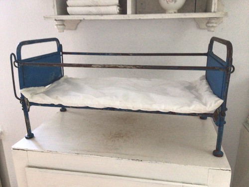 Altes puppenbett metallbett - puppenbett,