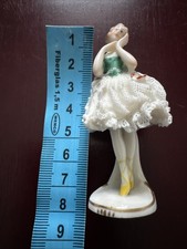 Porzellan Figur Ballerina Tänzerin Porzellankunst Unterweißbach Spitzenkleid