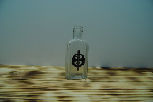 Schnapsflasche glasflasche - schnapsflasche,