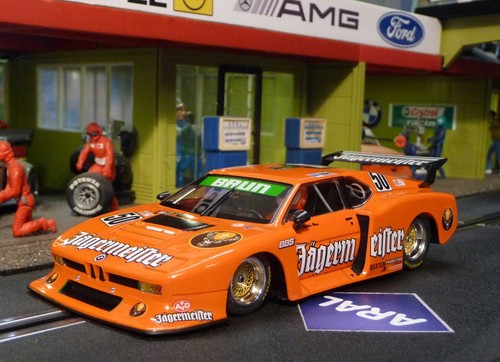 Sideways slotcar bmw - bmw, m1