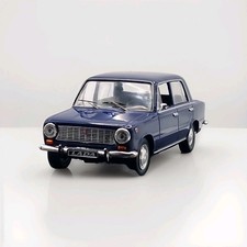Lada 1200 1970 dunkelblau Modellauto 1:43 ixo models