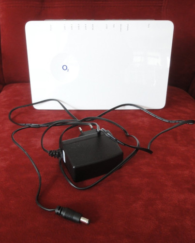 Homebox 6641 mit netzteil - o2,