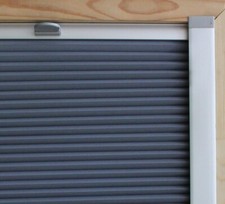 Dachfenster Plissee Faltrollo für Velux ab Bj 2013 - Verdunkelung mit Schienen 