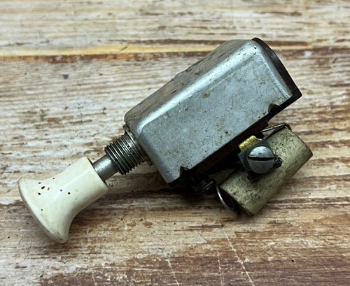 Zugschalter switch - zugschalter,