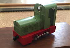 HOn30/HOe NSK Freiberufliche Deutsche Schmalspur-Diesellok Bausatz H0e 009