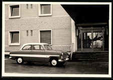 Fotografie Auto Ford Taunus, PKW mit Kennzeichen Berlin 