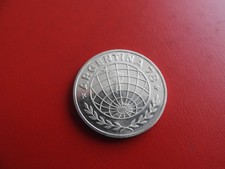 * Argentina 3000 Pesos 1977