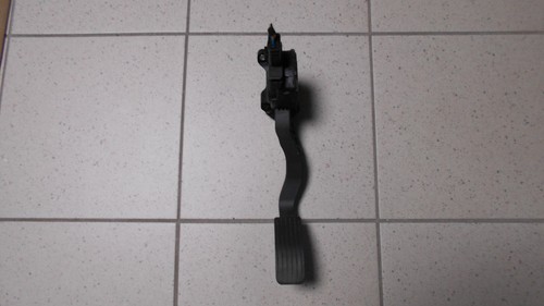 Peugeot 207 gaspedal - 207, cc