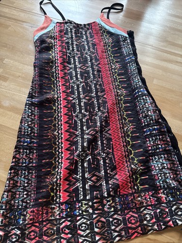 Custo barcelona kleid seitlich - barcelona,