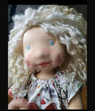 Waldorfpuppe Puppe nach