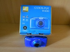 Nikon W100 Digitalkamera mit