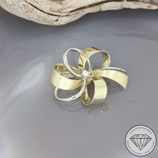 Wert 850 € Brillant Brosche