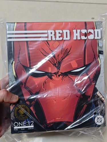 Mezco one red hood limited - hood,