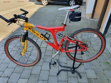 Moutainbike, Fully, Focus, Shimano XT, Manitou Gabel, Sid Dämpfer, Cateye Tacho