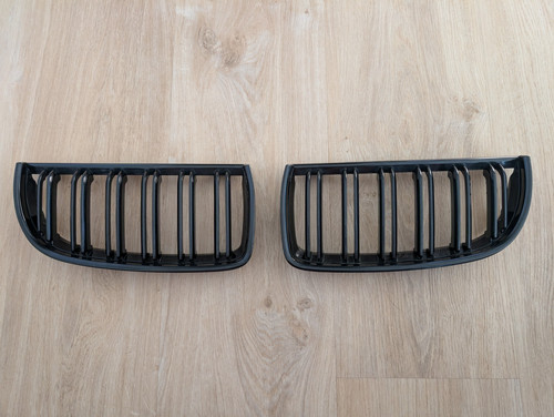 Sport kühlergrill doppelsteg - sport,