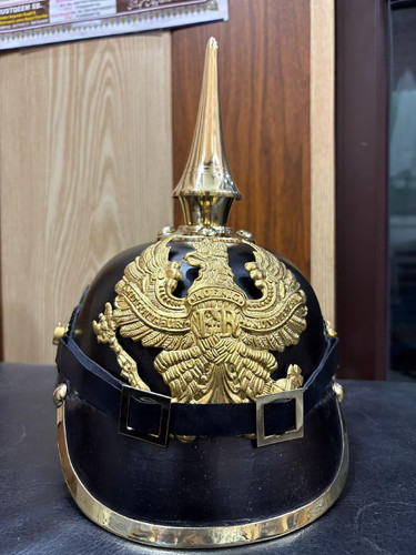 Wwi german pickelhaube leather - wwi,