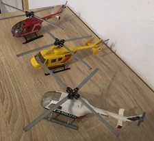 Vier Super Hubschrauber von