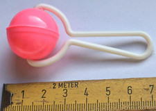 DDR Rassel Klapper für Puppe Spielzeug 7cm