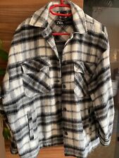 Zara Jacke Hemd Gr. S grau Kariert