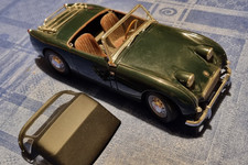 Revell Austin Healey Sprite Froschauge in 1:18, grün, sehr guter Zustand