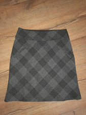 NEUER und ungetragener Woll-Rock in Größe S