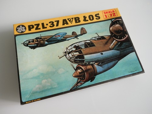 Zts plastyk flugzeugmodell - zts,