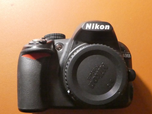 Nikon d3100 - nikon,