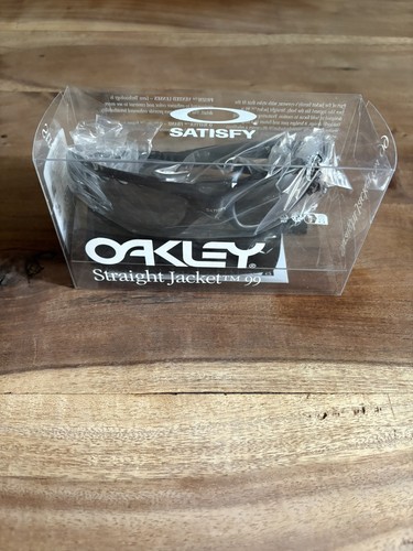 Satisfy oakley straight - satisfy®, x