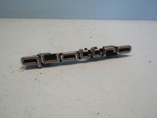 Audi 80 S2 Coupe Quattro Emblem Logo Schriftzug Kühlergrill vorne 4A5853736A