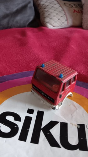 Siku lkw mercedes - siku,