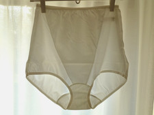 Leichtes PLAYTEX Vintage