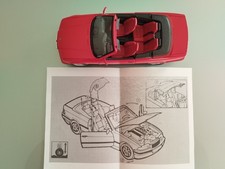 Maisto BMW 325i Cabrio mit Verdeck E36 1:18