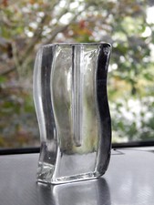 Blockvase   S - förmig