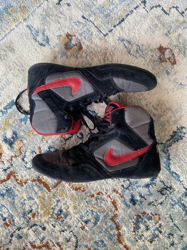 True vintage nike - true,
