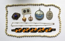 Konvolut Vintage Schmuck Kette Anhänger Ohrringe Armband Modeschmuck