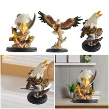 Retro Adler Statue Simulation